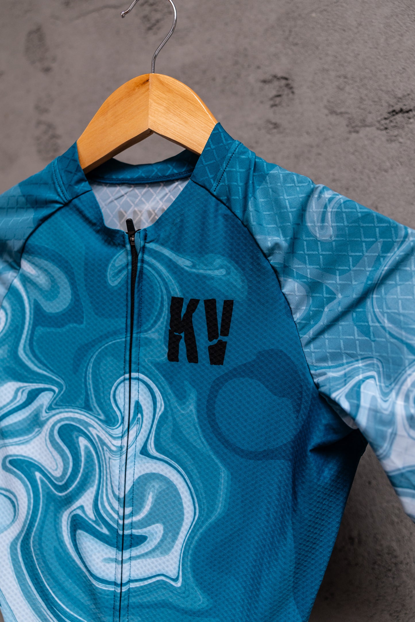 Custom KV STEAZY TRISUIT